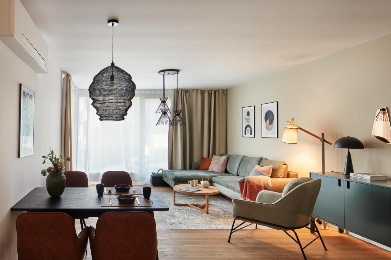 Prague Days - Stylish Apartments With Terrace - Parking - Quiet Area Exterior photo